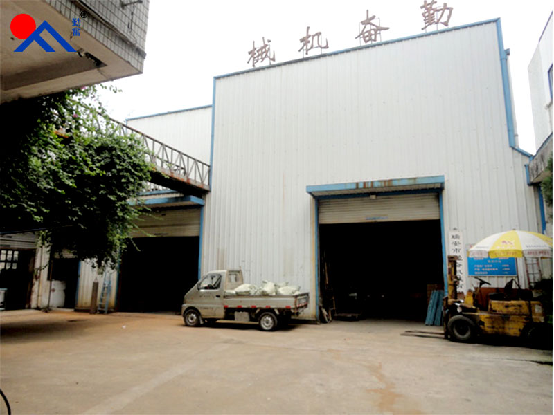 Factory 09